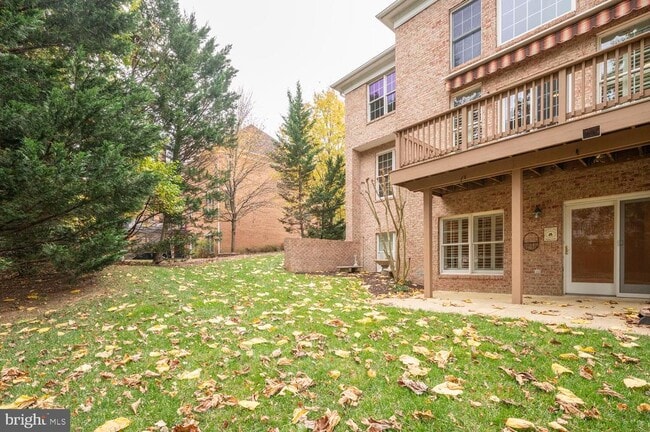 Building Photo - 119 E Jefferson St