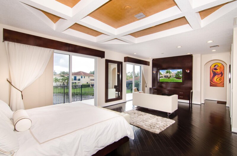 Building Photo - 4933 Pacifico Ct