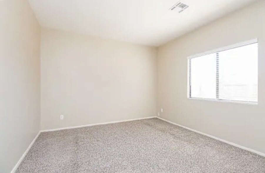 Building Photo - 9072 W Hidalgo Ave