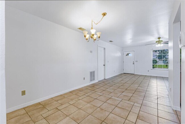 Building Photo - 9148 Dubois Blvd