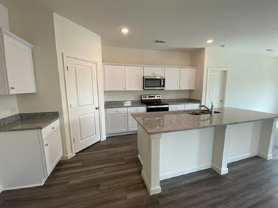 Building Photo - 13212 Ridings Dr