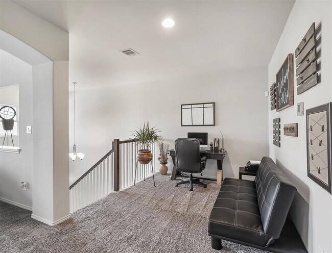Building Photo - 17023 Canosa Dr