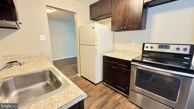 Building Photo - 4258 Buckman Rd