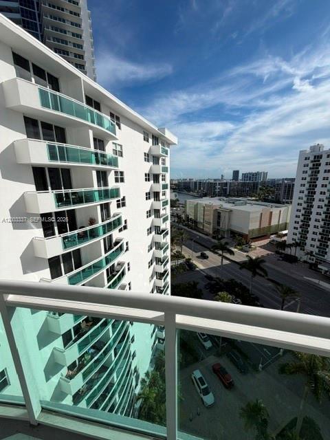 Building Photo - 3001 S Ocean Dr