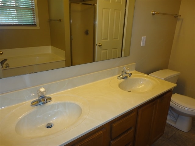 Building Photo - 11447 Drabble Ln