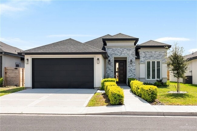 Primary Photo - 17 Pecos Trail