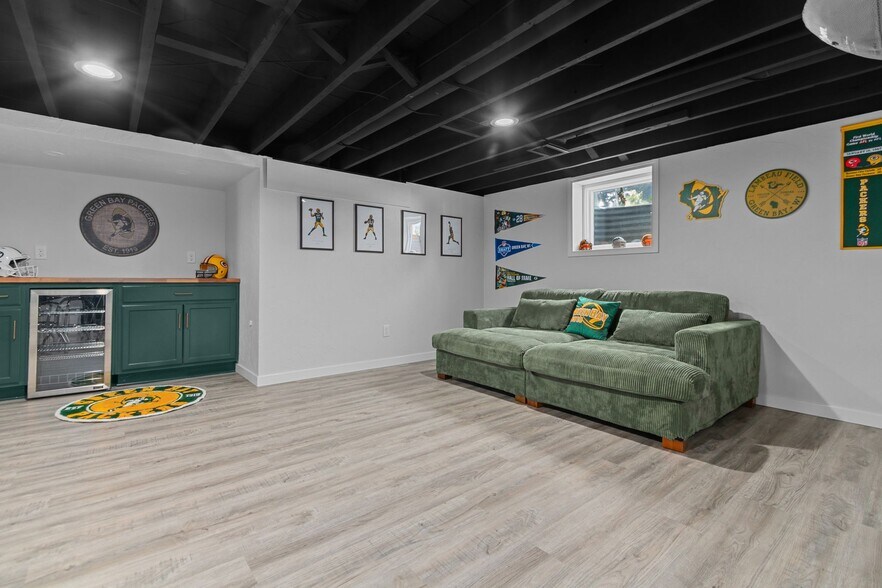 Building Photo - 1114 Meacham St