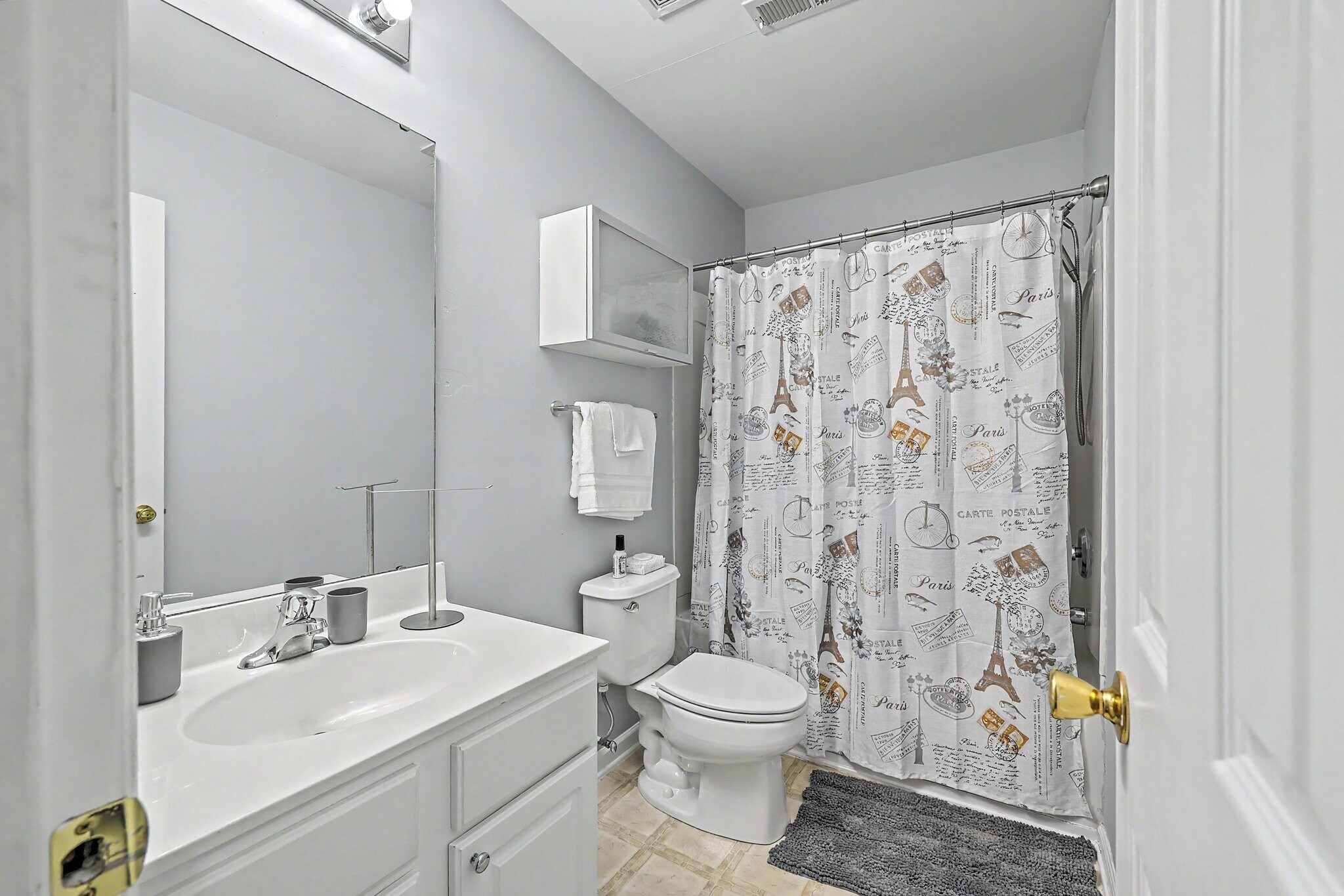 Building Photo - 549 Tayrn Dr