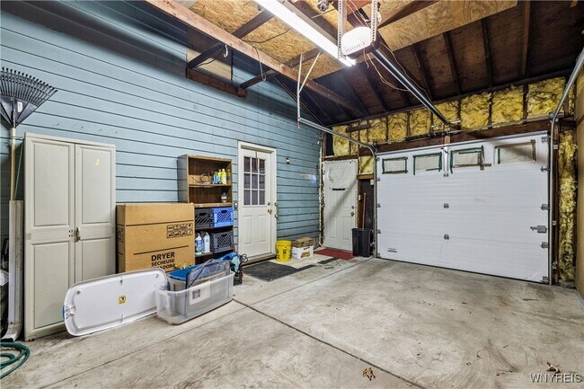 Building Photo - 110 Rosemont Dr