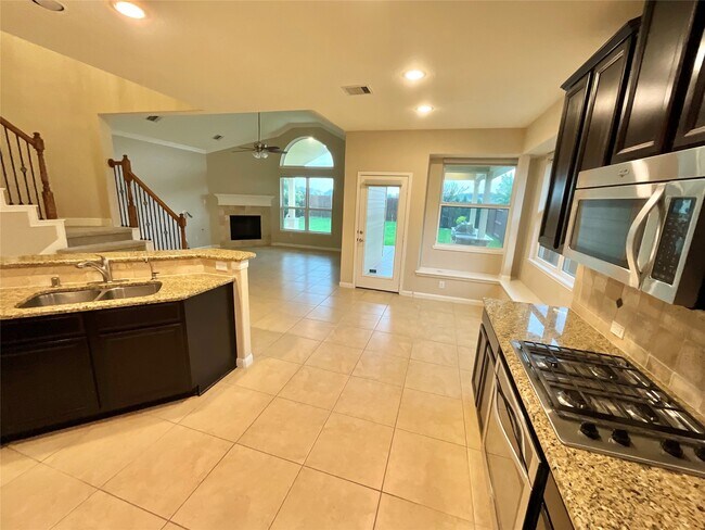 Building Photo - 26954 Mustang Retreat Ln