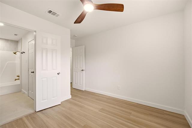Building Photo - 908 Isbell Rd