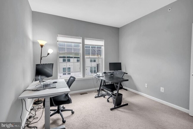 Building Photo - 21600 Romans Dr