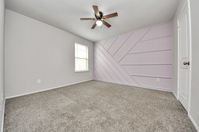 Building Photo - 8302 Rose Petals Ln