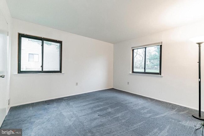 Building Photo - 2407 Adams Ct