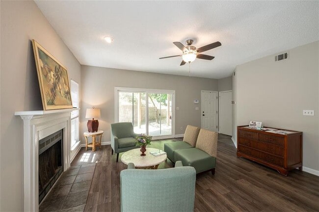 Building Photo - 3067 Steeplechase Dr