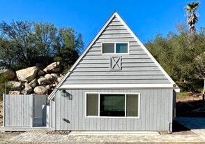 Building Photo - 38374 Rainbow Heights Pl