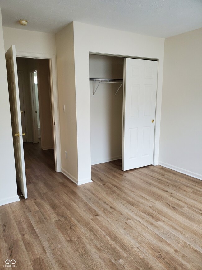 Building Photo - 4950 Potomac Square Way