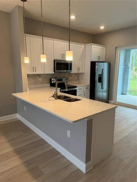 Building Photo - 44 Red Mill Dr