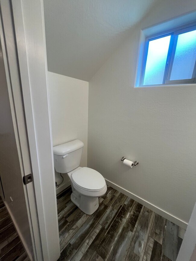 Building Photo - ***3 BEDROOM/2.5 BATHROOM IN PRESCOTT VALLEY***