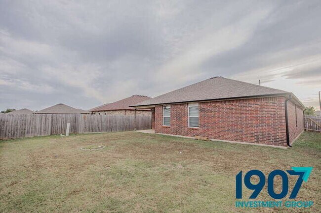 Building Photo - Modern & Spacious 3-Bedroom Home in Newcastle - Move In Now & Get 50% Off Your First & Second Mon...