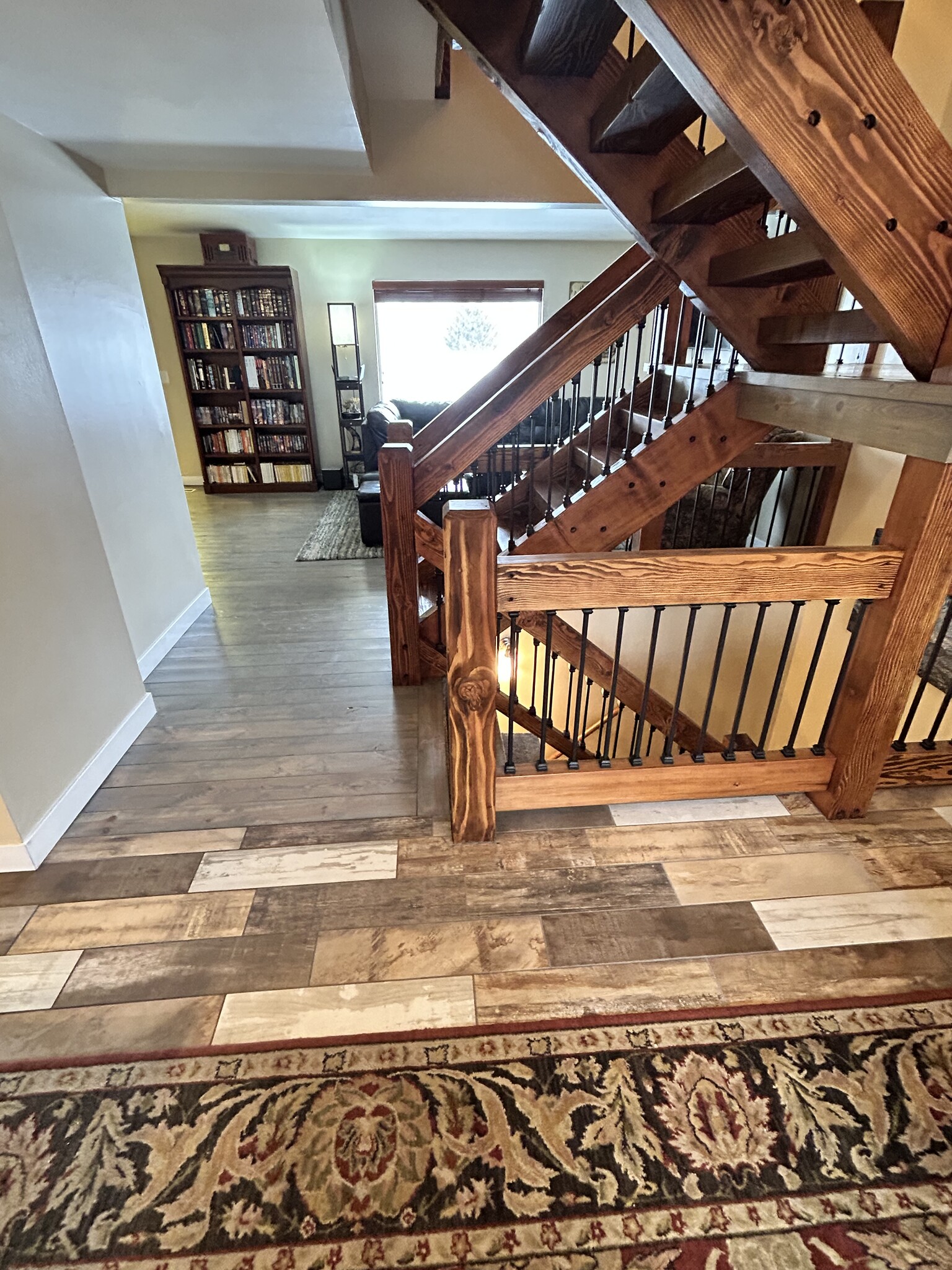 Living room and 1st floor - 919 40th St