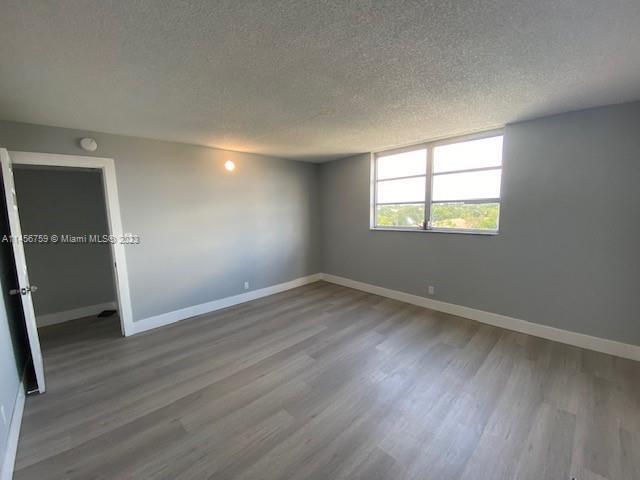 Building Photo - 404 NW 68th Ave