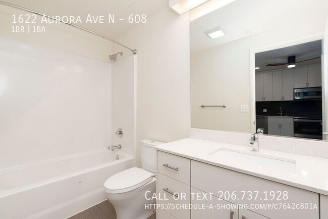 Building Photo - 1622 Aurora Ave N