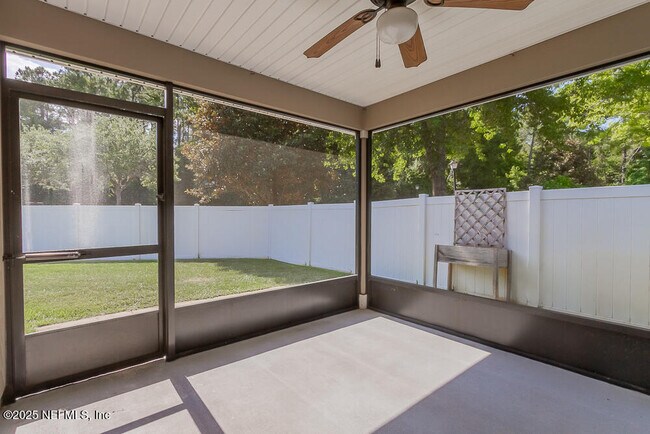 Building Photo - 16326 Hunters Hollow Trail