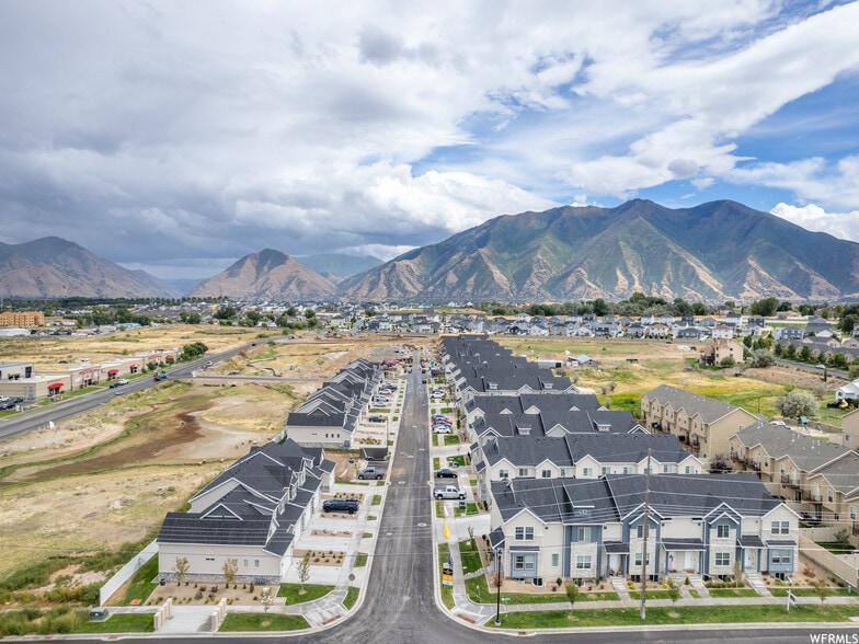 Building Photo - 1163 E 920 N