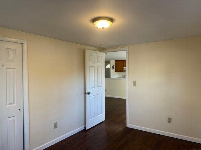 Building Photo - 100 Lebanon Ave