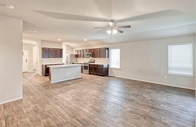 Building Photo - 15506 Bosque Viejo Trl