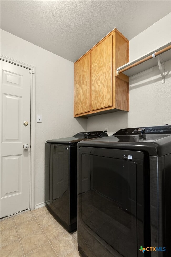 Building Photo - 1103 Katelyn Cir