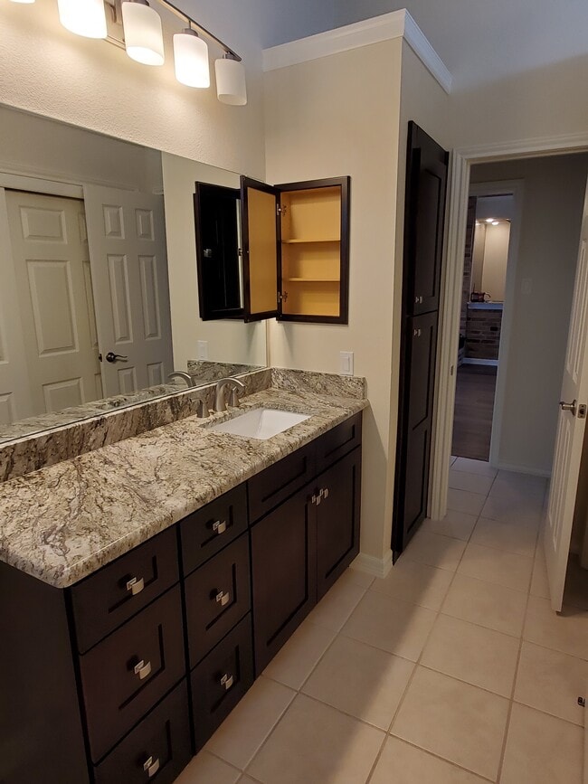 Building Photo - 4424 Windhaven Ln