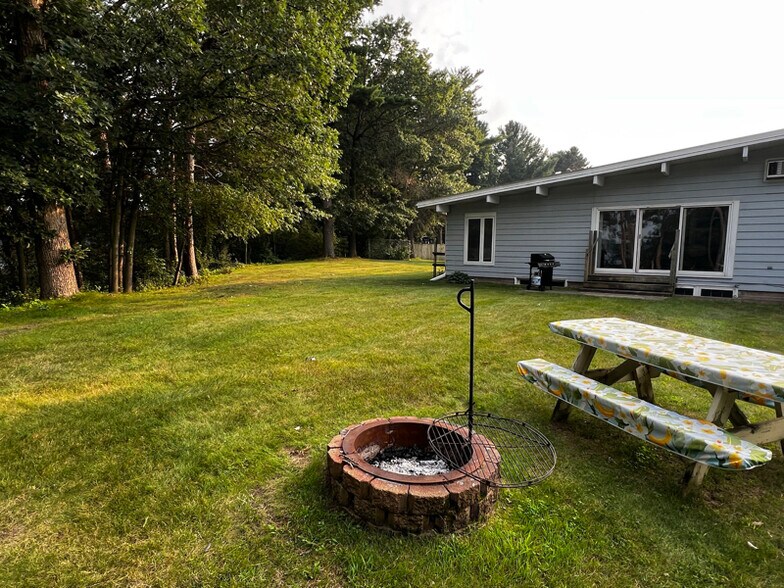 Building Photo - 5483 176th St