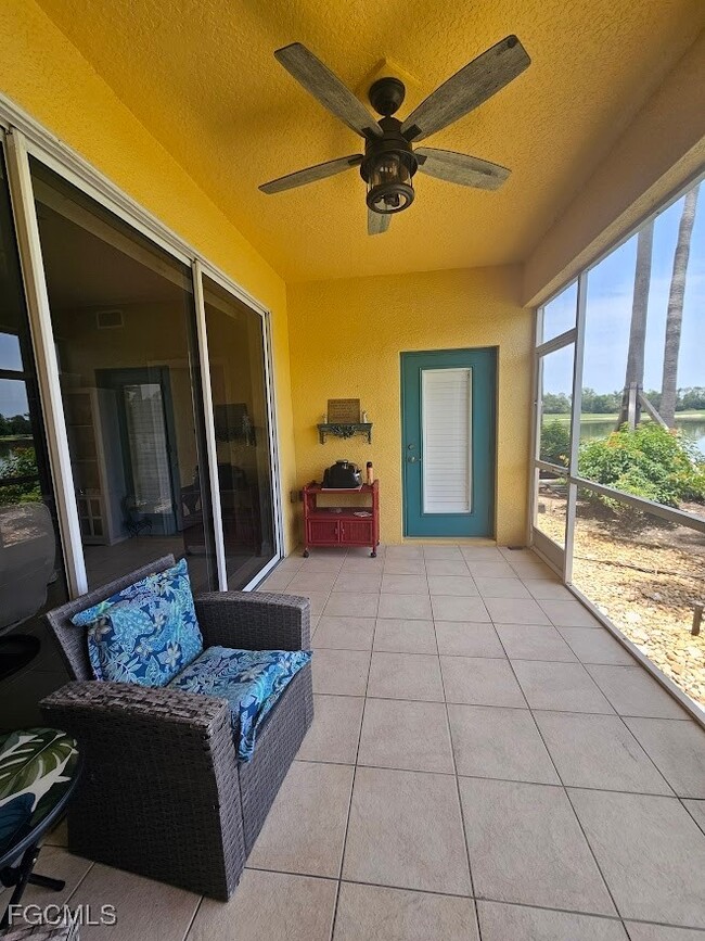 Building Photo - 10720 Ravenna Way