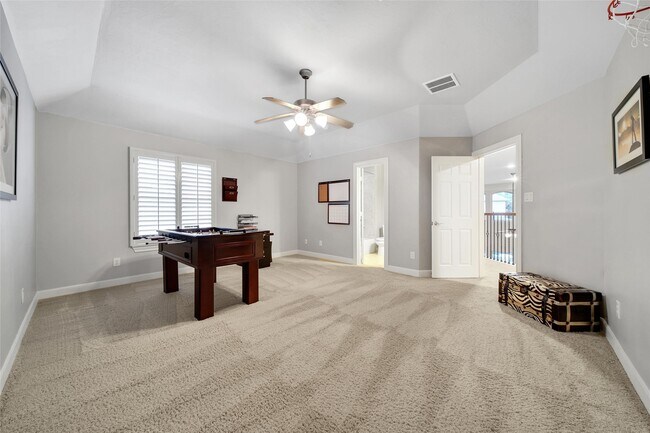 Building Photo - 5902 Royal Hill Ct