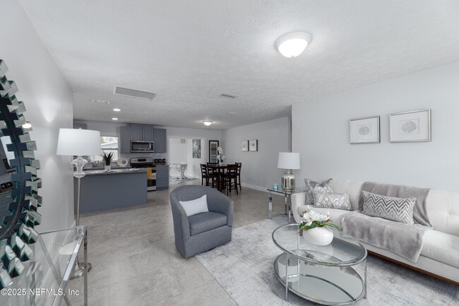 Building Photo - 7869 Jolliet Dr