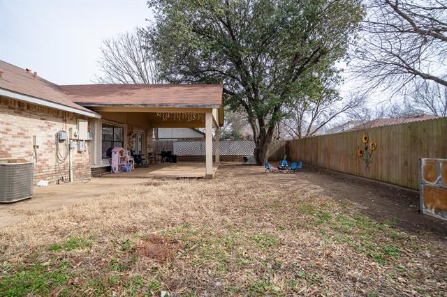 Building Photo - 3005 Woodlark Dr