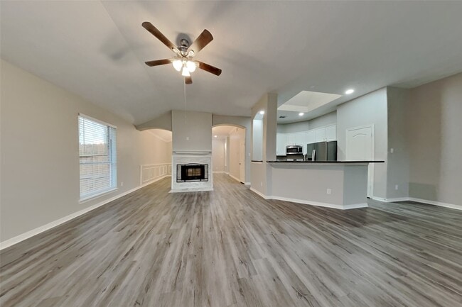 Building Photo - 18730 Dempsey Oaks Dr