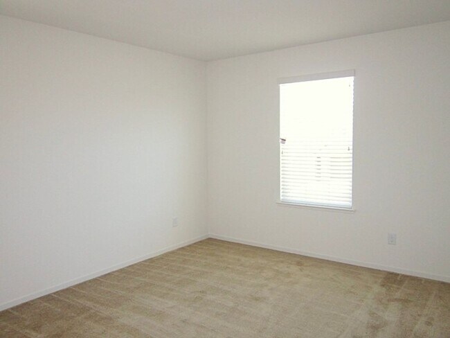 Building Photo - 2554 Pine Brook Dr
