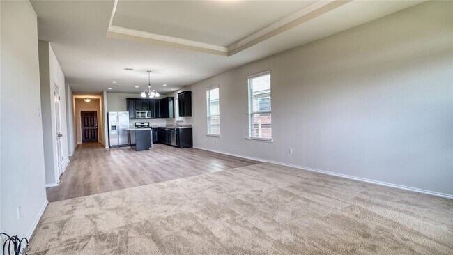 Building Photo - 137 Carlina Lp