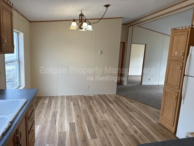 Building Photo - 187 Honeysuckle Cir