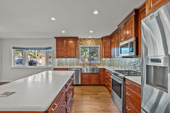 Building Photo - 3177 Austin Ave