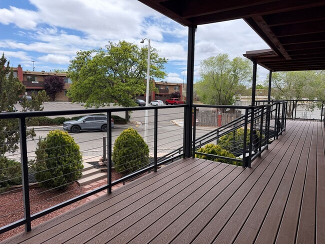 Building Photo - 1307 Rufina Ln