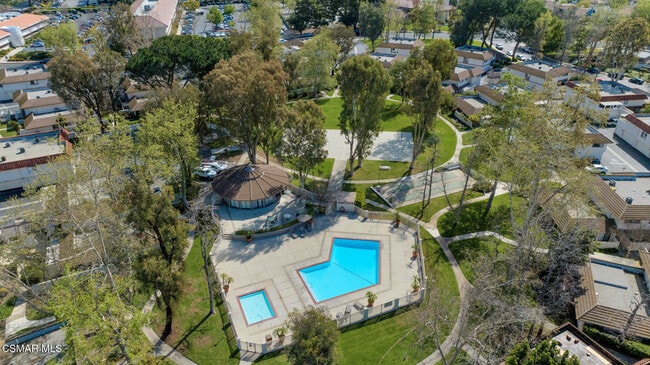 Building Photo - 1202 Landsburn Cir