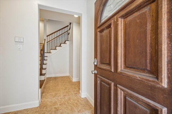 Building Photo - 1408 Birdsall St