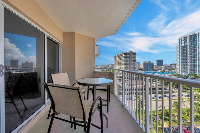 Building Photo - 1980 S Ocean Dr