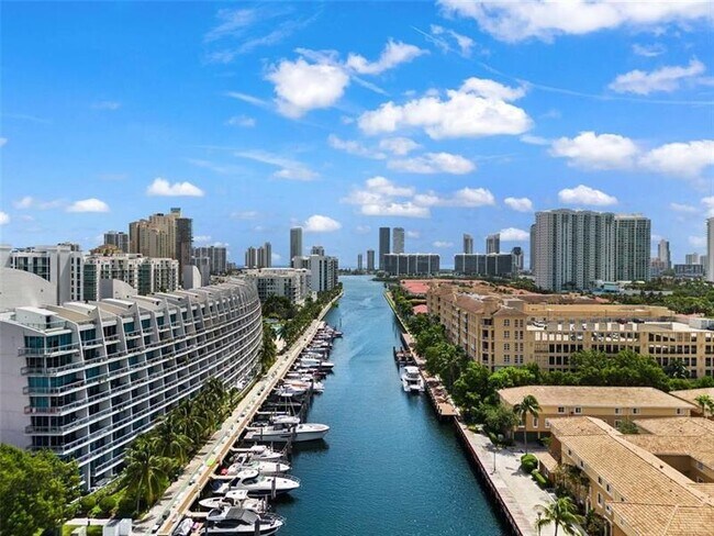 Building Photo - 2950 NE 188th St