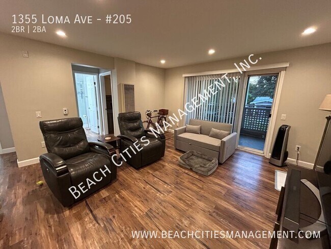 Building Photo - 1355 Loma Ave