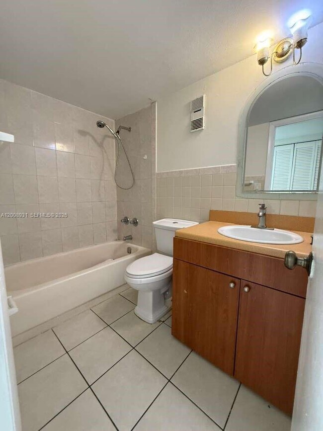 Building Photo - 300 NW 107th Ave